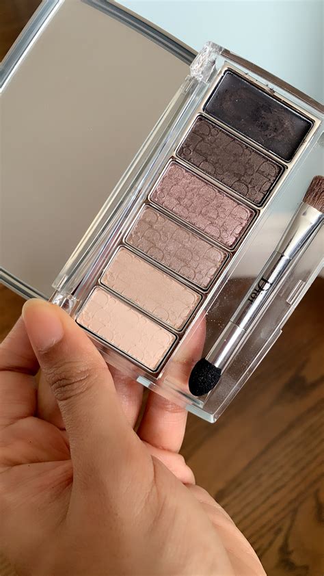 dior eye reviver illuminating neutrals palette